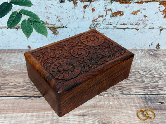 Small floral Jewellery Box With Steampunk floral design - Easterninspiration