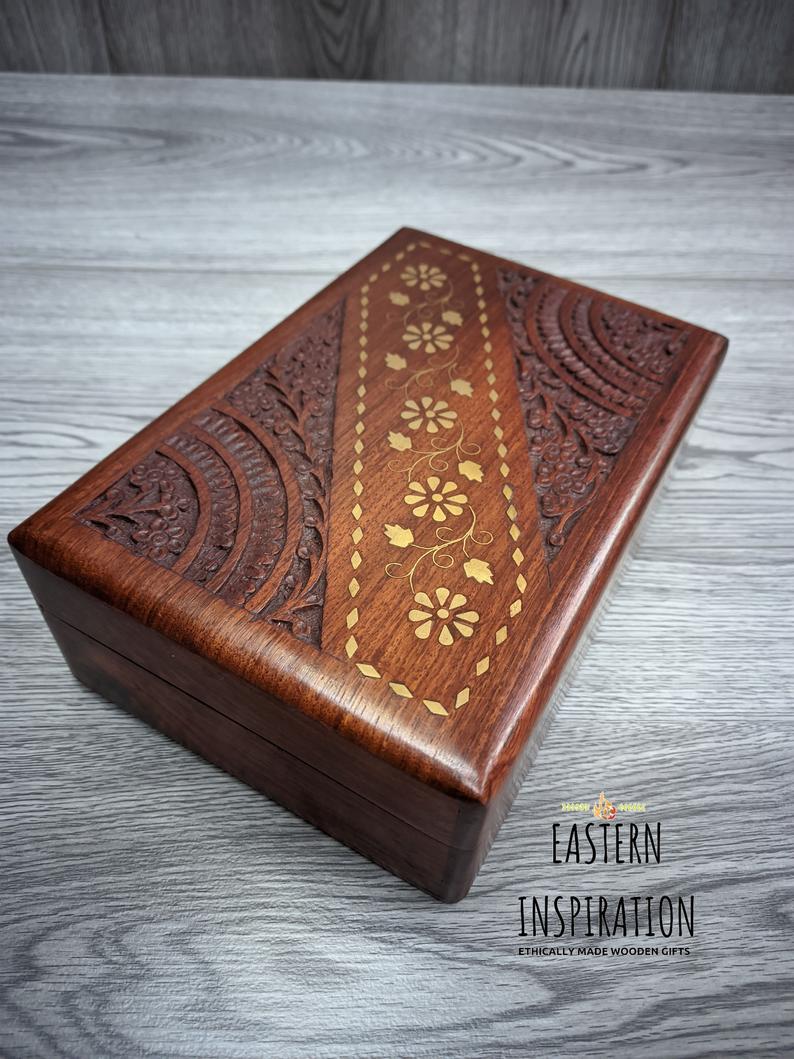 Floral Diagonal Inlaid with carving - Easterninspiration