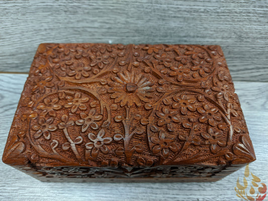 Intricate Fine Needle Carved  Jewellery Box - Easterninspiration