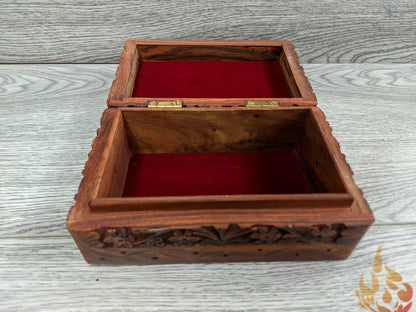 Intricate Fine Needle Carved  Jewellery Box - Easterninspiration