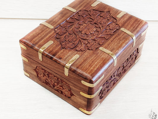 Wooden chest box trunk - Easterninspiration