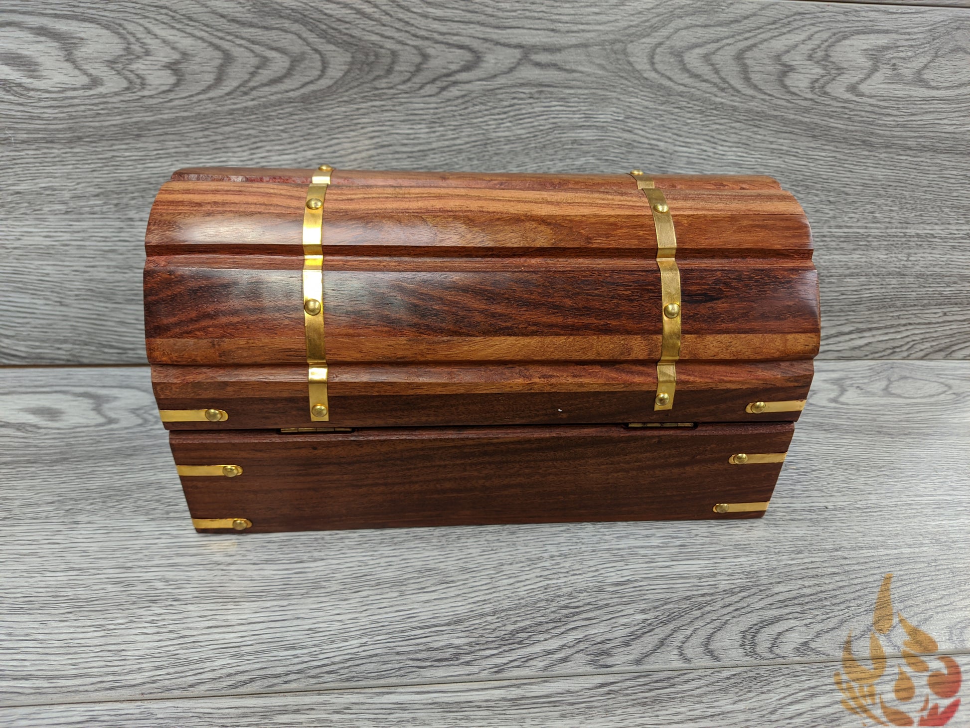 Christmas eve chest boho decor Boho Gifts - Easterninspiration