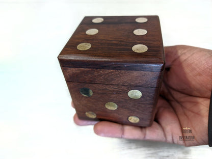 Large handmade Plain inlaid dice box with 5 Dice. Great for Kids - Easterninspiration