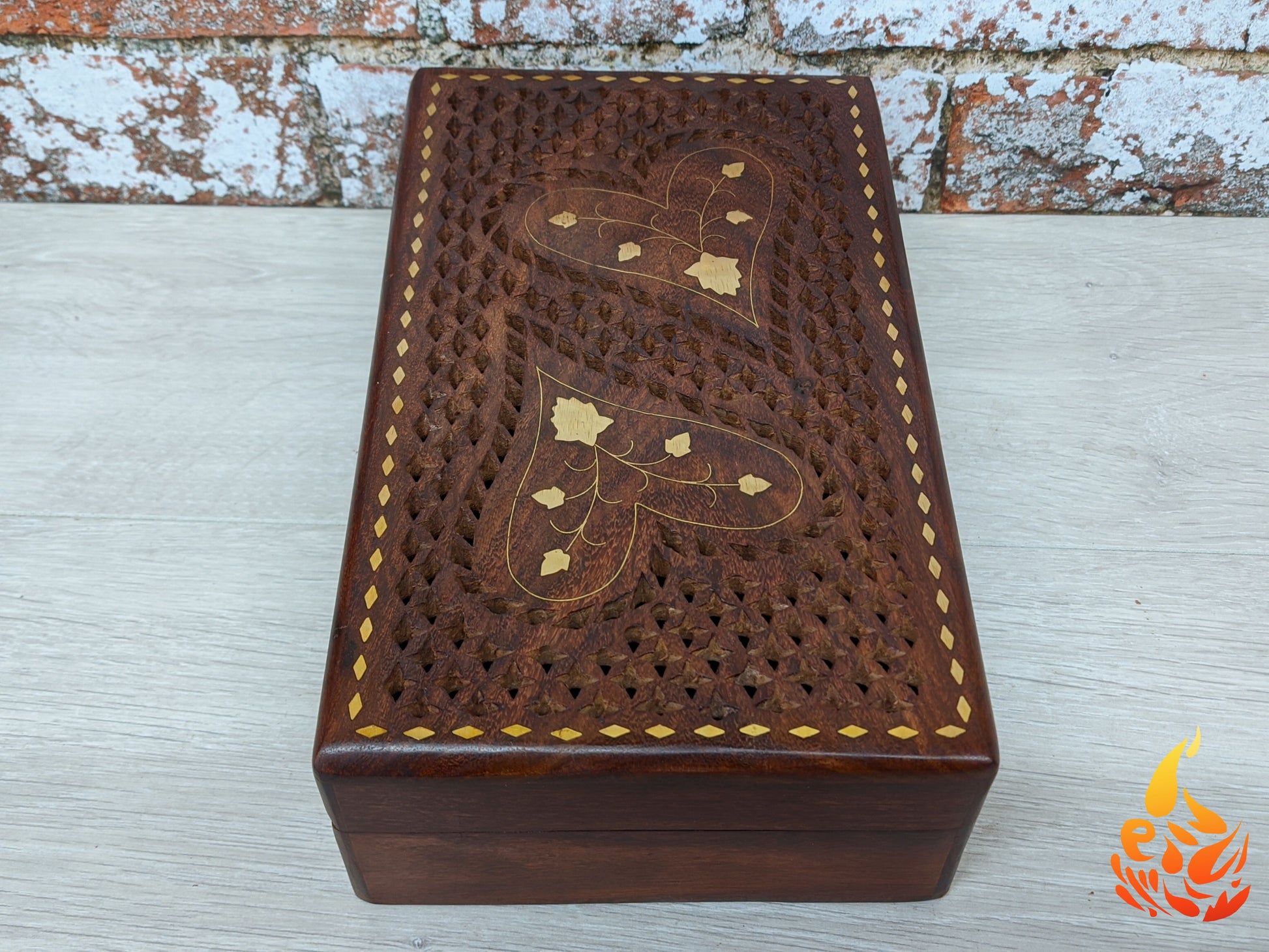 Two Heart Jali Carved Wooden Box - Easterninspiration