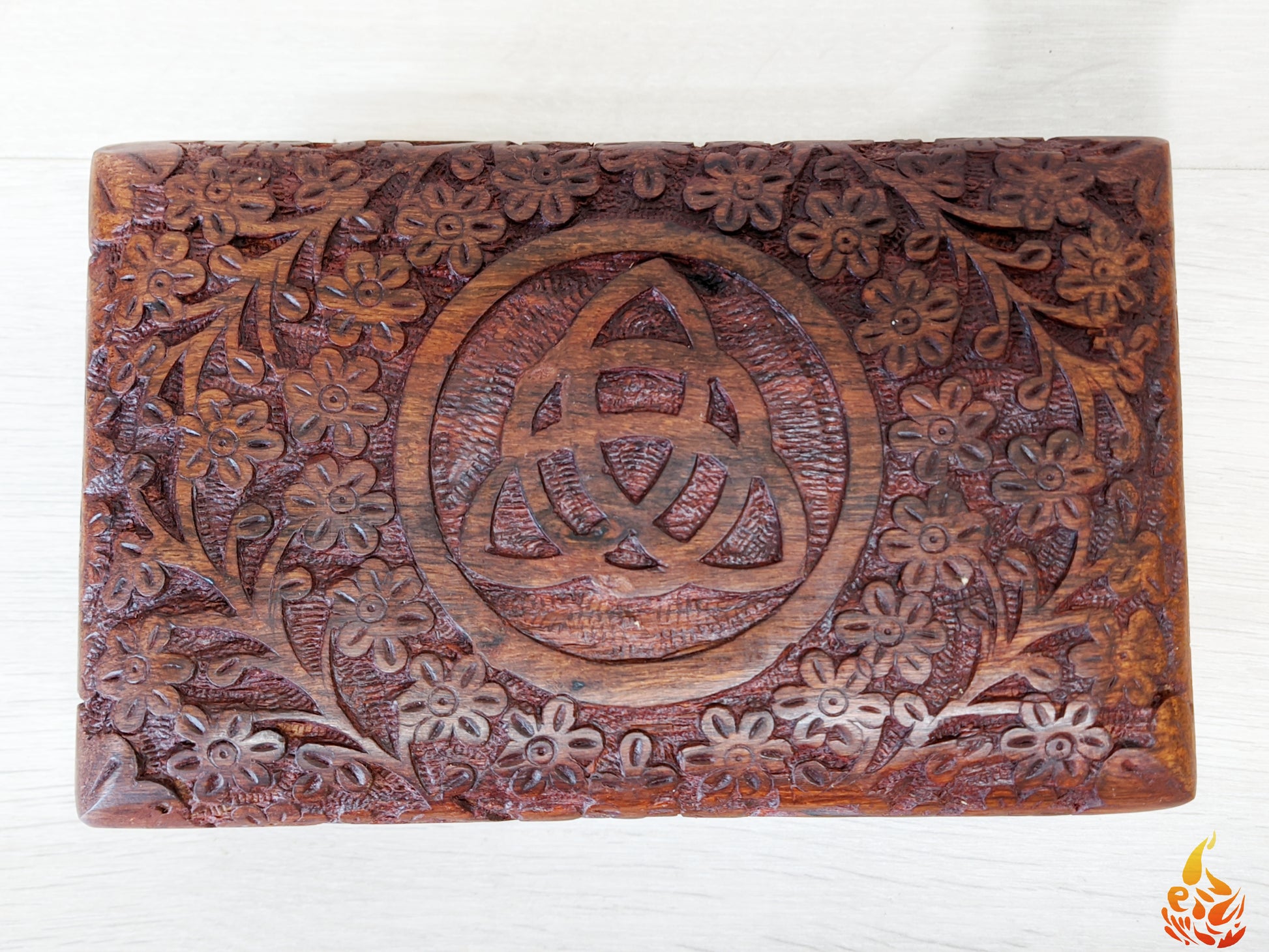 Ornate carved Triquetra Box floral keepsake box/ wooden box, medium keepsake box/ Mothers Day Gift box/ daisy carved box/ boho decor/ flower carved Boho Gifts - Easterninspiration