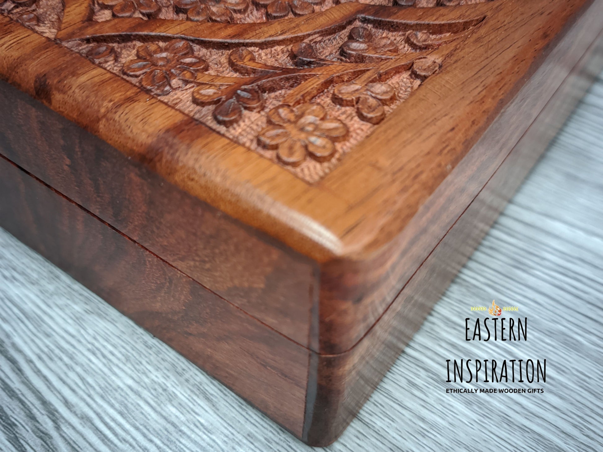 Floral Carved Box With a unique design - Easterninspiration